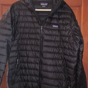 Patagonia down hooded jacket